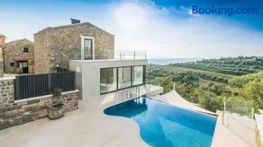 Beautiful Villa Monte Residence with pool - Image 2