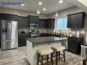 Spacious Family Retreat with Hot Tub & Home Theater - Image 1