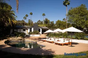 Luxury Ojai Escape Pool, Jacuzzi & Tennis Court - Image 2
