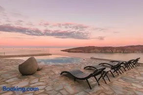 Island Riviera Mykonos Villa - Image 1