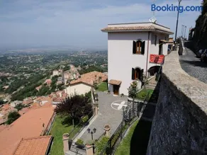 Villa dei Fantasmi - Image 1