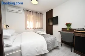 Laurea Rooms - Image 3