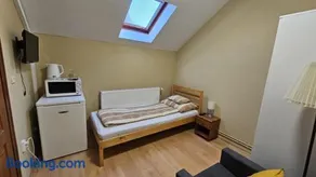 Rózsakert Apartmanház - Image 2