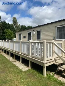 KellysHolidayHomes Atlas 3 bedrooms caravan - Image 4