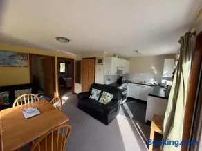 Woodstock Holiday Lodges - Image 5