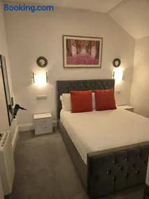 Dunderry Lodge Self Catering Family Lodges - Image 1