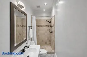 Calabasas Hillside 1BD Hideaway Retreat - Image 3
