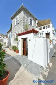 Margarita's House - Image 1