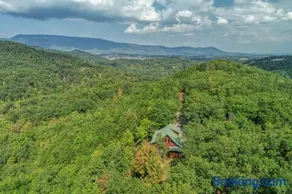 Secluded 2BR Log Cabin Hot Tub Stunning Mountain Views - Image 3