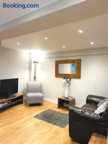 Modern House Soham Town Centre - Image 3