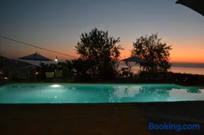 Villa Malandrino Guest House - Image 5