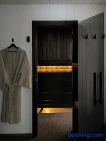 Luxury Beach Hideway with Sauna, Jacuzzi and Cinema by Ragnar Glamp - Image 3