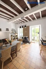 Maison rénovée , 4 chambres, terrasse conviviale, au centre commerces à pied - Image 2