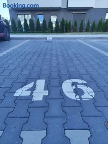 Apartament dwupokojowy KASZMIR przy Onkologii z prywatnym miejscem parkingowym - Image 2