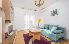 2 Bedroom Stunning Home In Omisalj - Image 4
