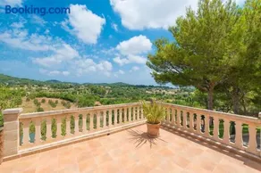 Villa avec terrasse, internet haut débit et jardin | Vue montagne | Parfaite pour le travail à distance - Image 5