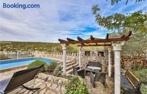 Two-Bedroom Holiday Home In Drvenik Veli - Image 4