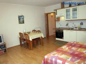 Apartments Tomišić - Image 2