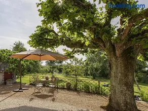 Gîte familial près des châteaux de la Loire avec jardin et jeux pour enfants - Image 3