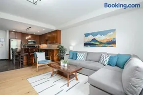 Heavenly Mountain Condo - Outdoor Hot Tubs & Steam Room - Image 2