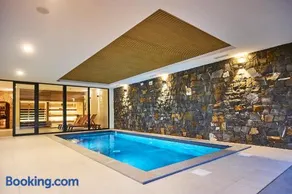 BRIC Wine & Relax - Image 2