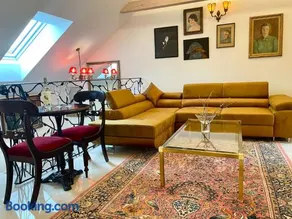 LOFT W RYNKU Z JACUZZI - Image 1