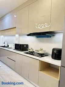 E YonG Bangsaen Pool Villa พูลวิลล่าบางแสน - Image 4