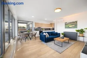 Apartment by the golf course - Image 2
