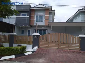 Pusing Semi-Detached Holiday House - Image 1