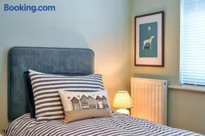 Finest Retreats - Paws Rest - Image 4