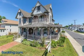 Inn at Poplar Corner B&B on Chincoteague Island - Image 1