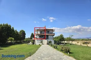 Kalyves beach - seafront apartment - Image 2