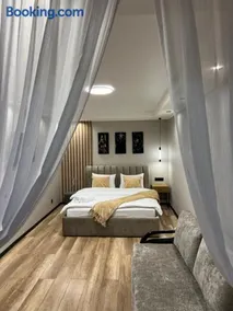 21 вулиця Адміральська - Image 2