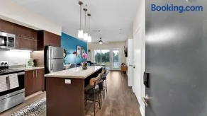 Cozy 1B1B with Pool, Parking, WiFi, Gym 30mnts from Austin - Image 5