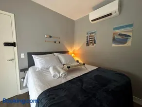 Moreno Guest House com Piscina climatizada, churrasqueira Praia de Itaguaré e Riviera - Image 2