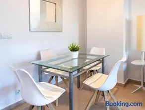Flat beach terrace - Pool & Parking - Image 2