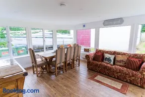 Kerry Wish Cottage - Valentia Island - Image 1