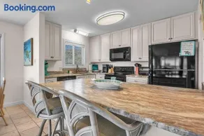 #7 Ocean Court by Oak Island Accommodations - Image 3