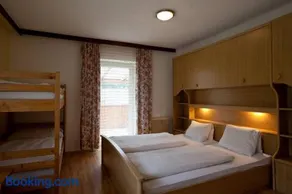Gasthof Jaegerwirt - Image 2
