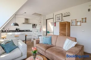 Perfect Stay Holiday, Sea View - Image 2