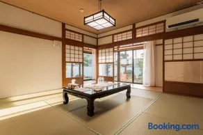 Private Japanese Garden House near Kansai Airport, Osaka - 6BR for Families and Groups of 6 to 12 Guests - Free parking, Hinoki Bath, Private Dining - Image 2
