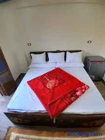 Osiris Guest House - Image 4