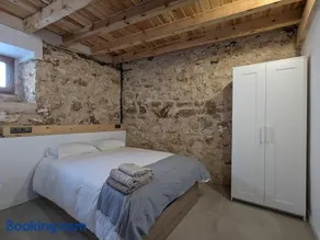 Montelobos - Image 2