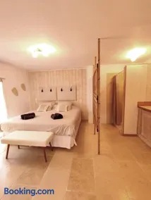 Studio Alpilles avec parking et spa privatif - Image 1