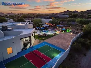 Private Oasis Pickleball Sand Volleyball Sleeps 24 - Image 3