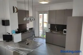Barzo Apartment - Image 4