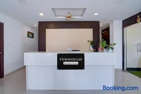 Townhouse Hospital - Image 3