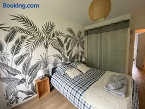 Superbe appartement au calme avec parking gratuit. - Image 2