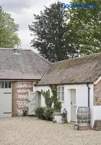 The Cottages at Launceston Farm - Image 3