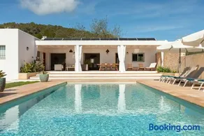 Green & Blue Villas - Villa Can Vinyes - Image 1